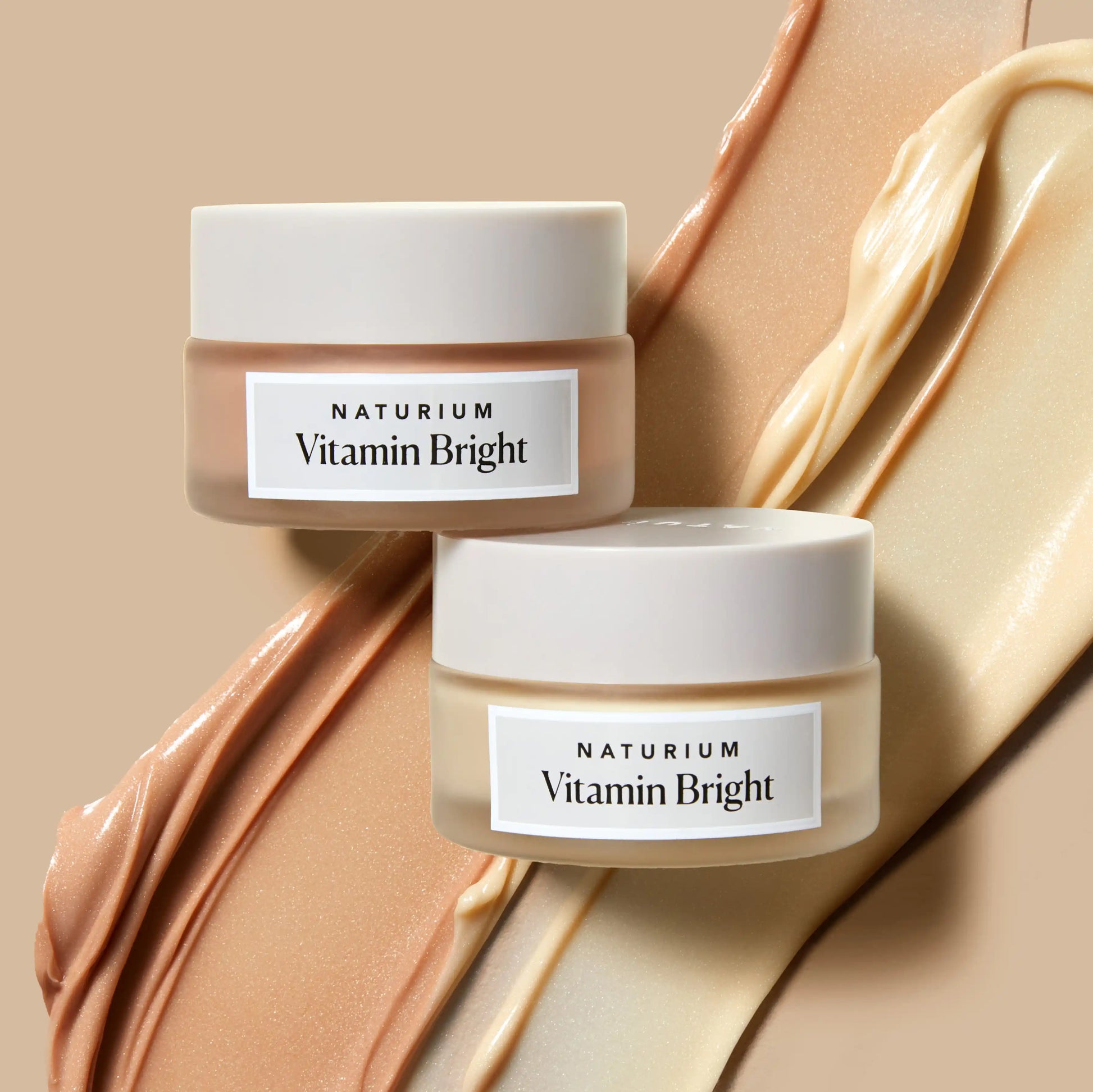 vitamin-bright-illuminating-eye-cream-y0 HR-vitaminbright_5215_revised_crop_358f212b-4c02-447b-a020-3fcecfbd39c5.webp