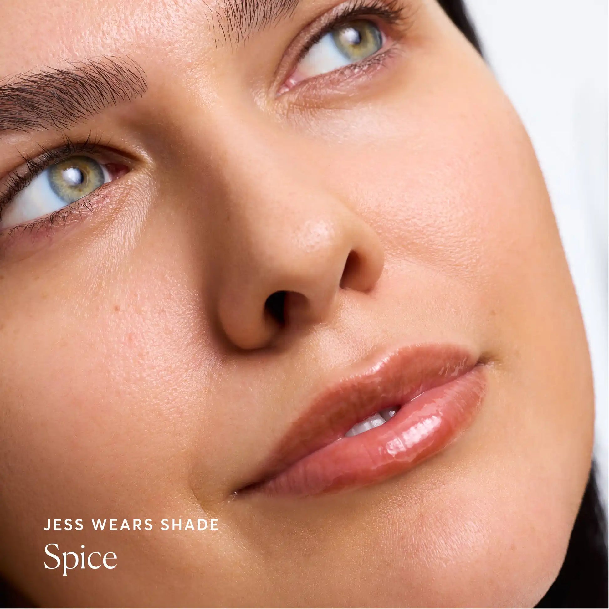 phyto-glow-lip-balm-spice-k7 NATR-60113-Alt-Images-Phyto-Glow-Lip-Balm-Spice-04.webp