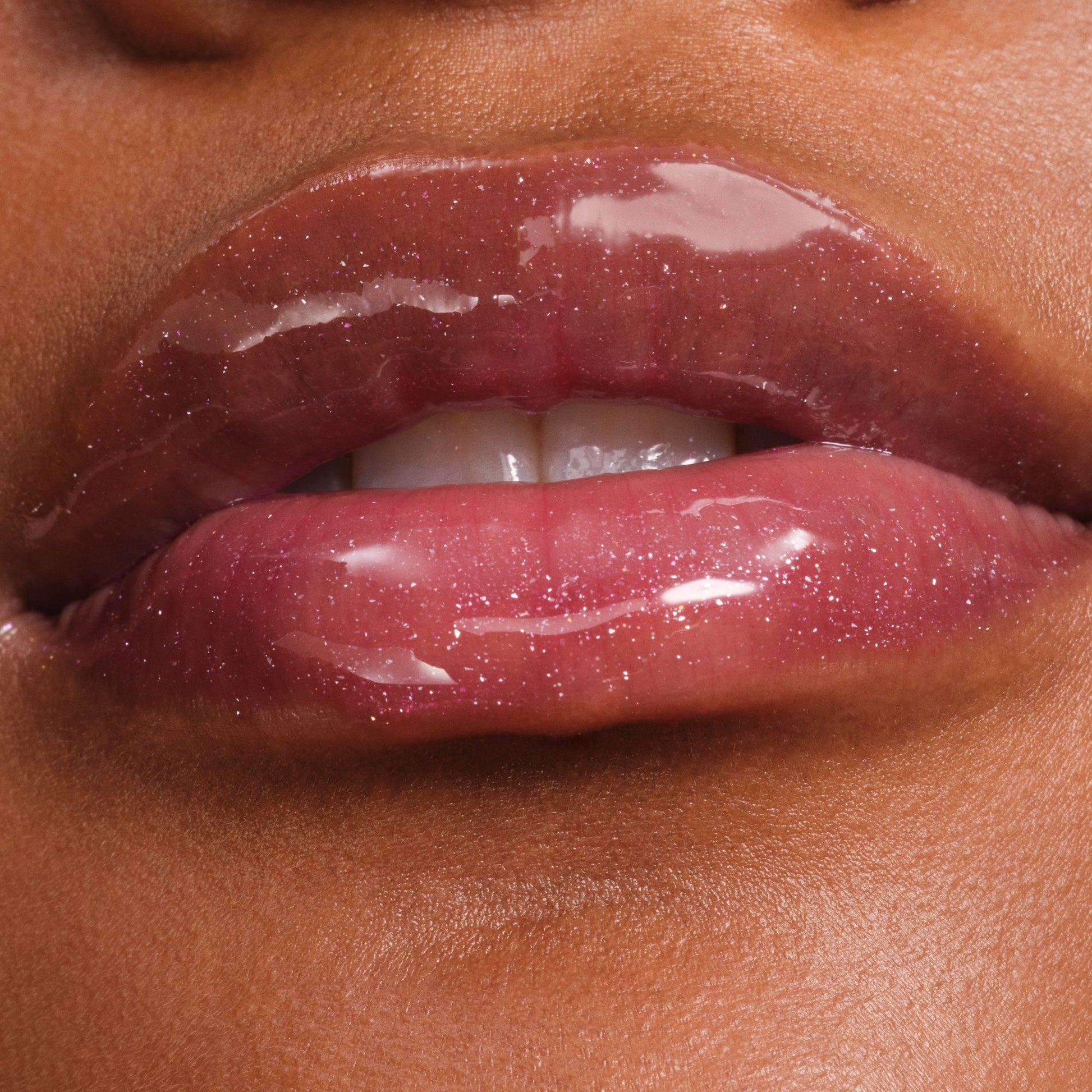 phyto-glow-lip-balm-shimmer-solar-j1 NATR-60145-Phyto-Glow-Lip-Hover-Solar.jpg