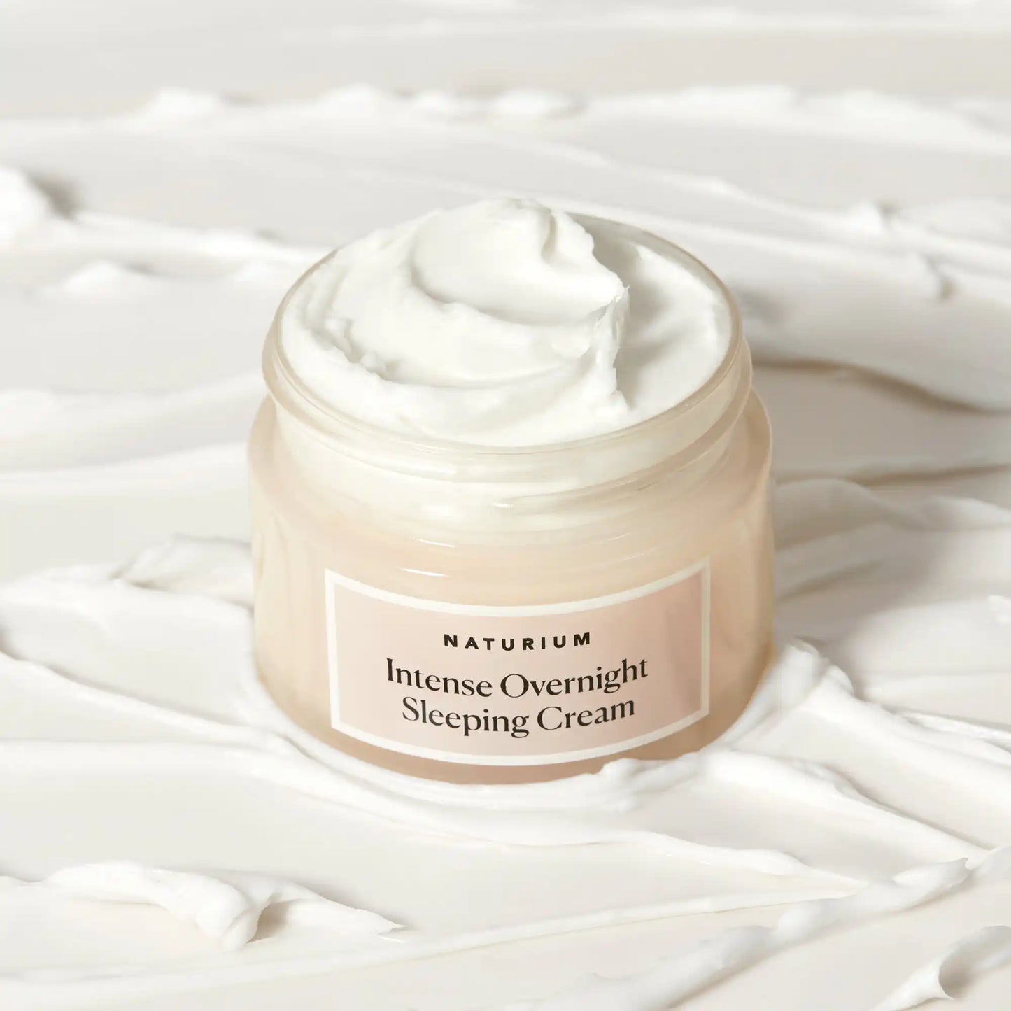 intense-overnight-sleeping-cream-e4 sleepingcream_0880-crop_1.webp